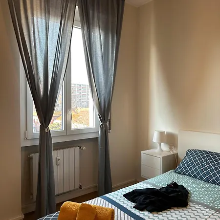 Casa Nela Lägenhet Milano
